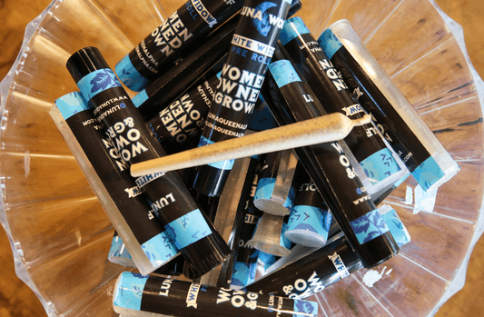 White CBG Prerolls - Luna Wolf